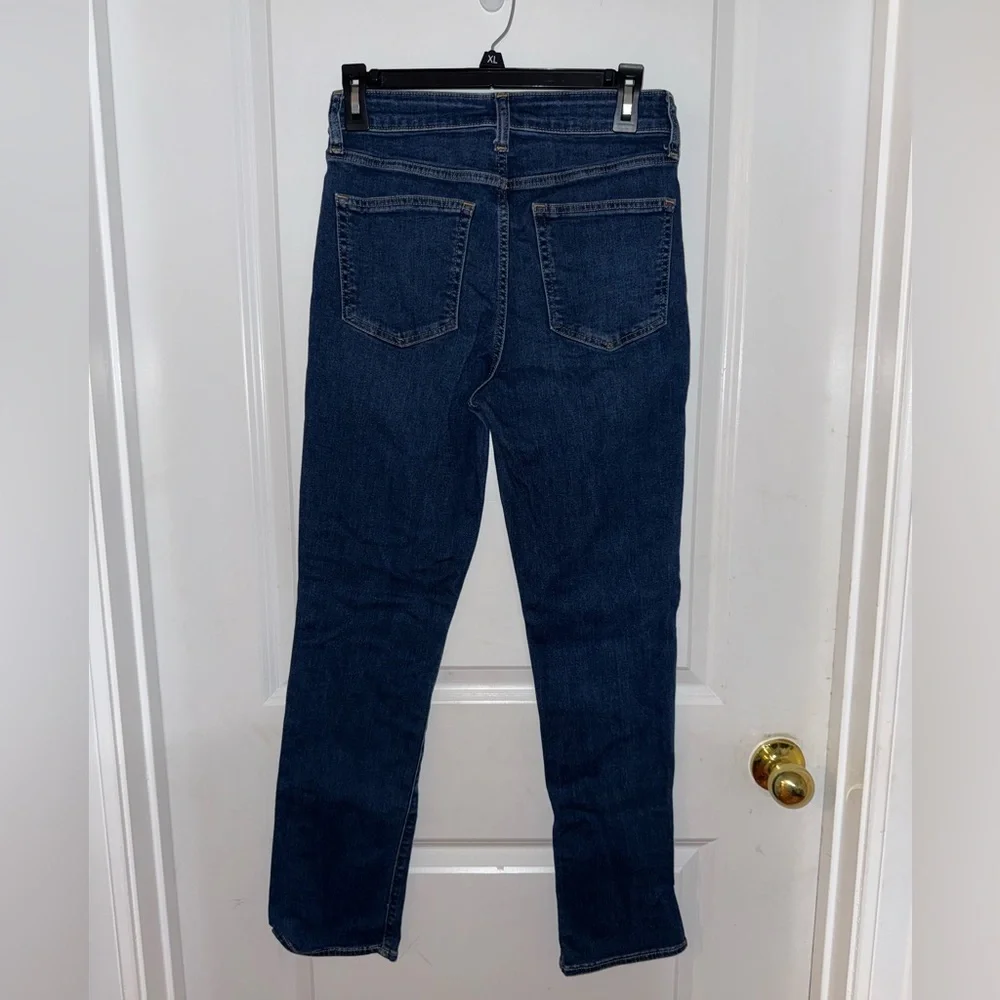 GAP Women's Classic Straight High Rise Leg Blue Jeans‎ Size 28/6